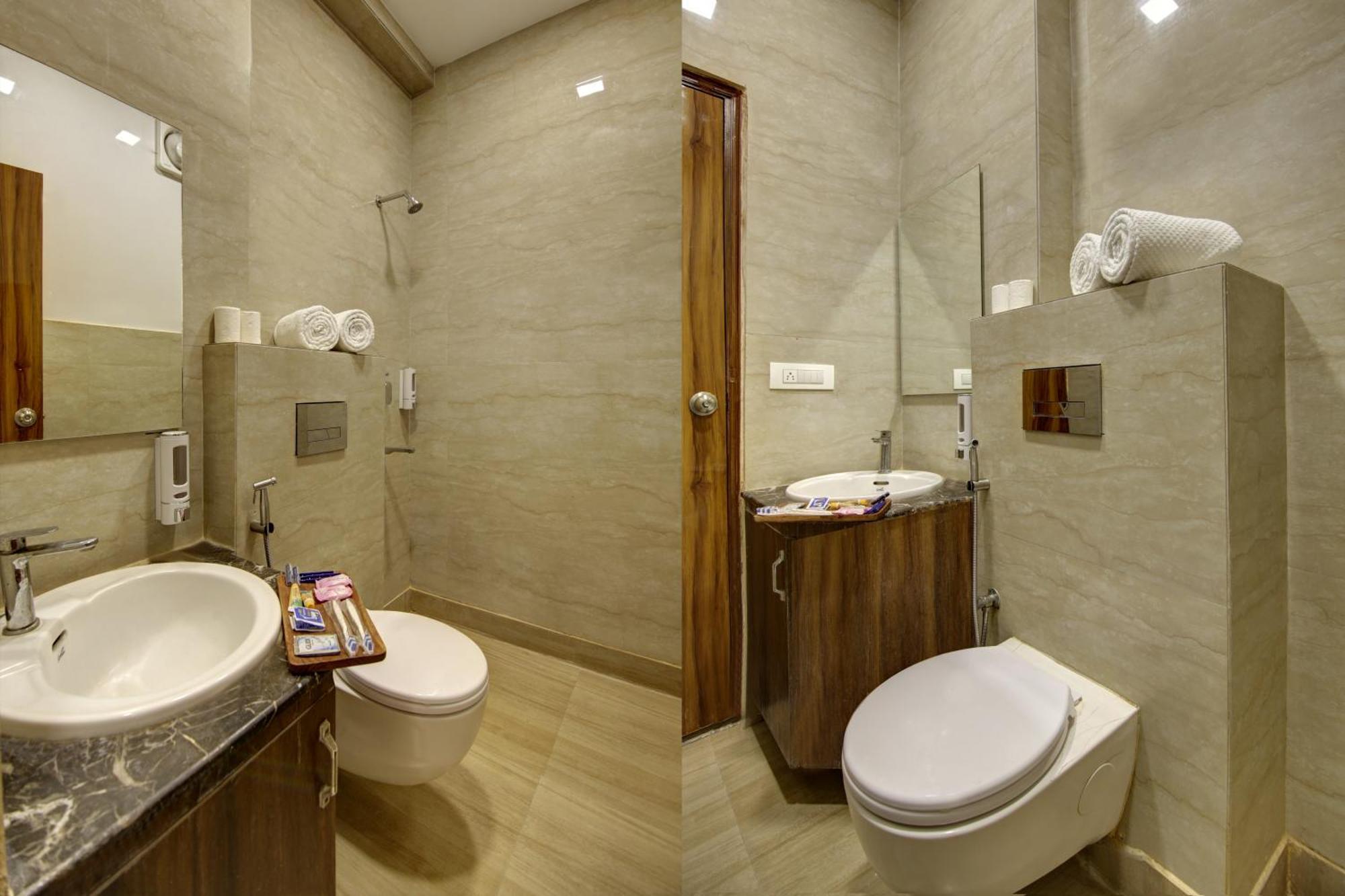 Rahul Palace By Golden Tree Near Metro Station And Ajmal Khan Market Yeni Delhi Dış mekan fotoğraf